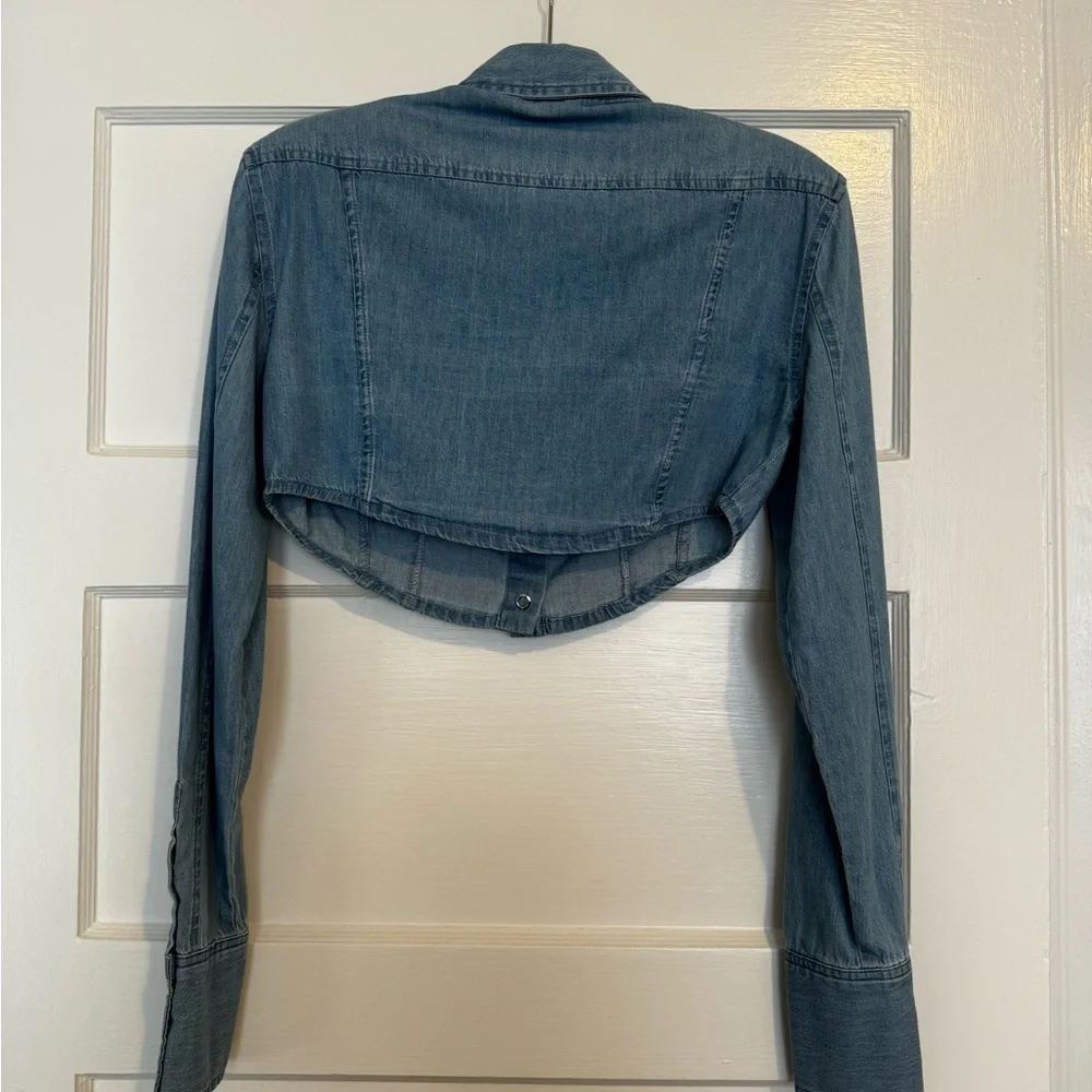 Cropped Demin Button down - Picture 2 of 2